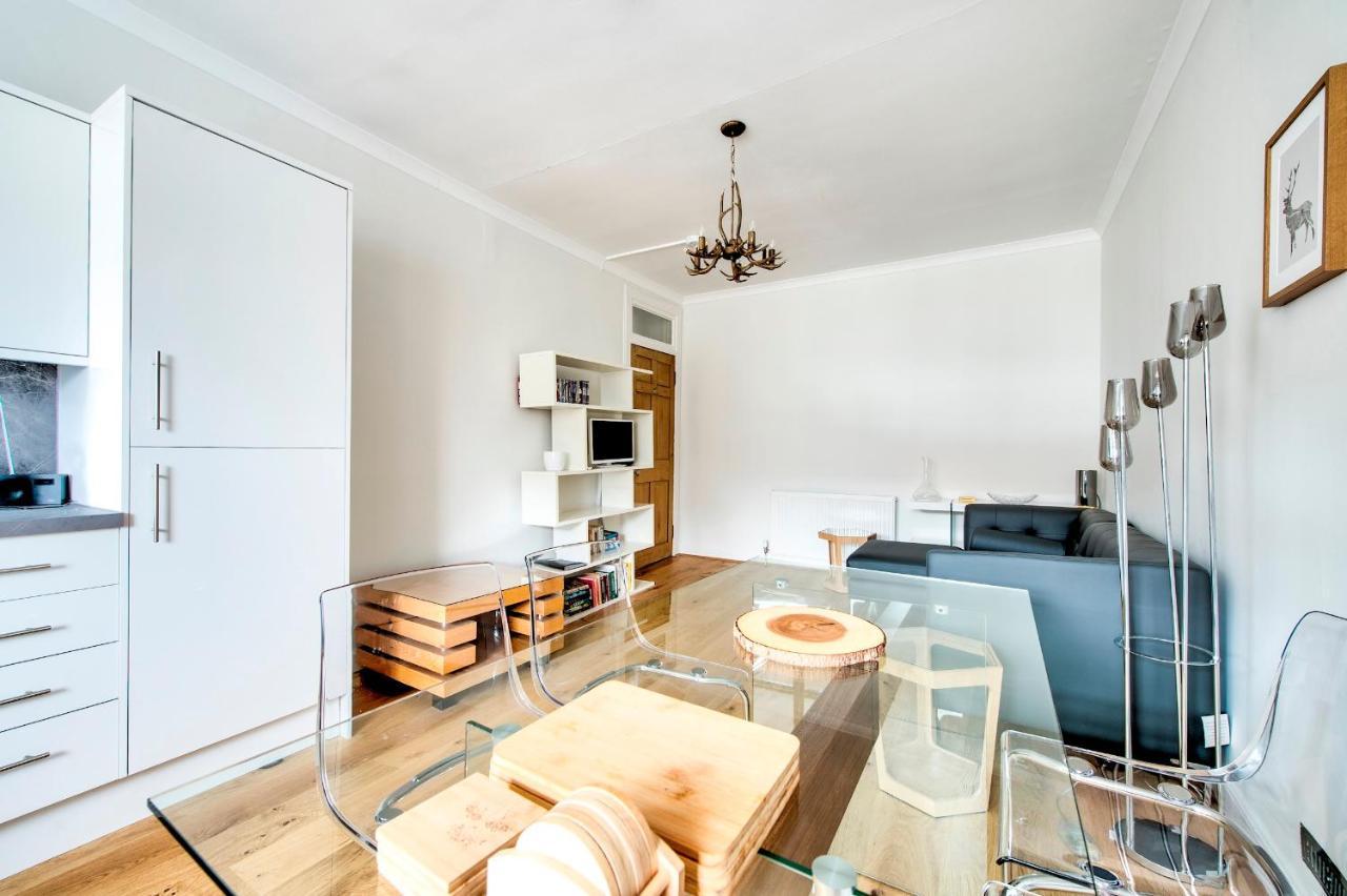 דירות אדינבורו Pass The Keys Modern 3 Bed Flat On The Historic Royal Mile מראה חיצוני תמונה
